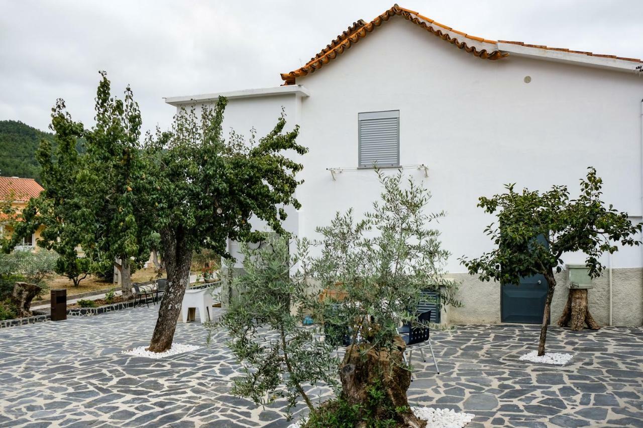 Casa Do Ferreiro II Otel Góis Dış mekan fotoğraf